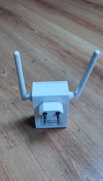 Wzmacniacz wifi Asus rp-n12