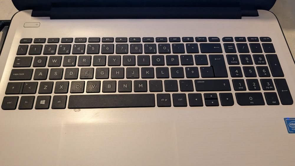 Portátil HP 15-AY00NP 15.6"