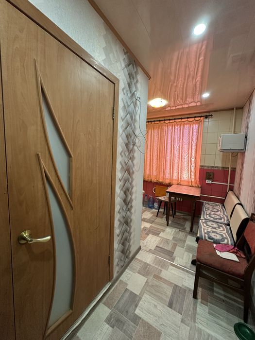 Продам! 2 комнатную квартиру Бавария( центр)