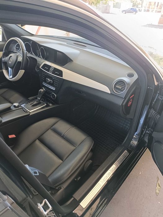 Mercedes-Benz C220 CDI 2012 170cv