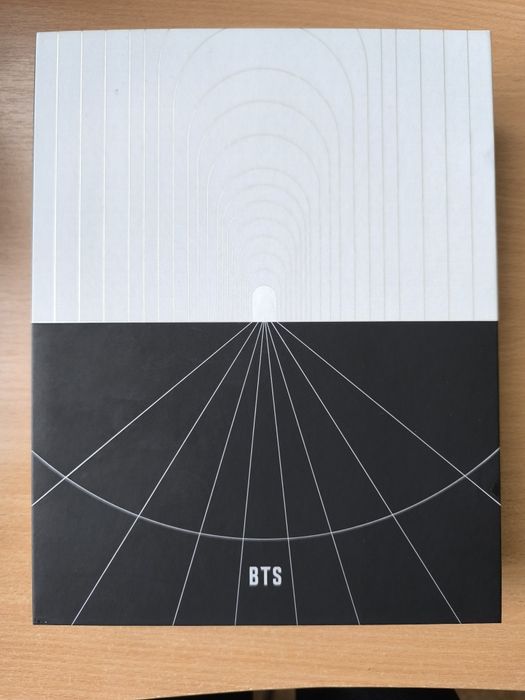 BTS - Concept photobook Map of the soul on:e: 1 800 грн