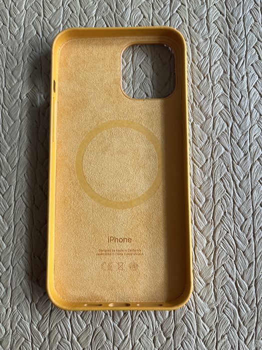 Etui Apple Leather na telefon iPhone 12 Pro Max/ MagSafe - nowe
