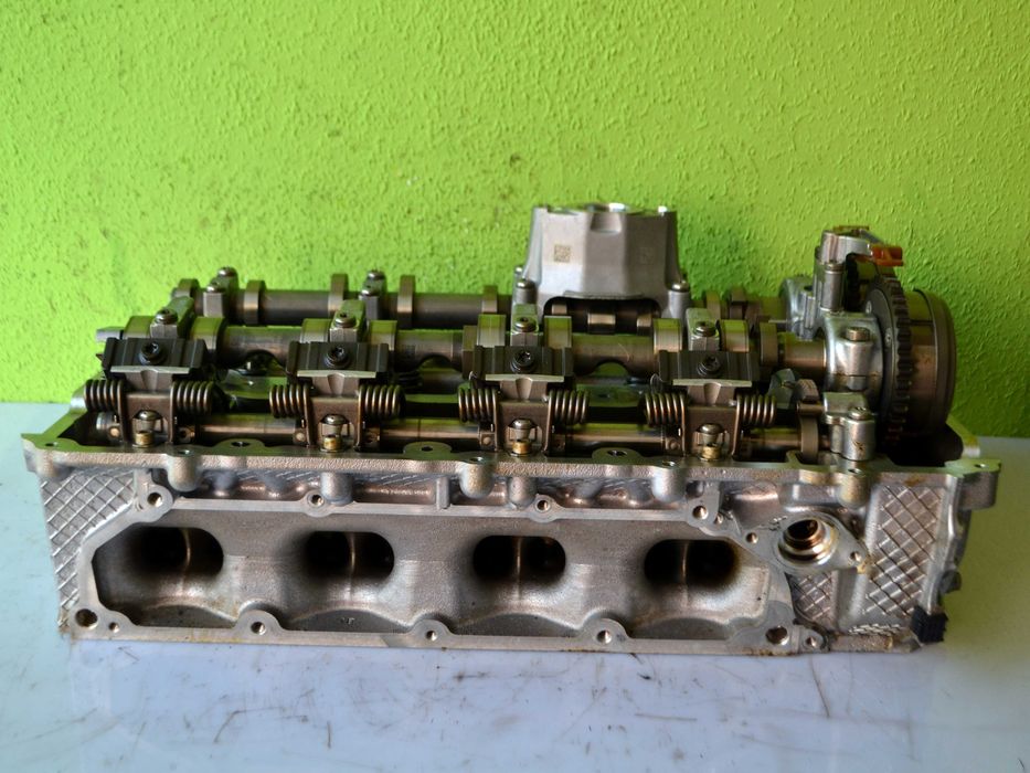 Głowica Silnika BMW G30 M550i xDrive 4.4 V8 32V TWIN POWER 2017r