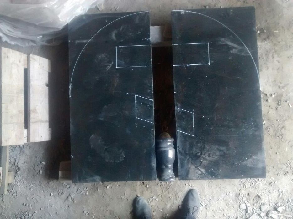 Изготовление и установка памятников и оград на Западном кладбище