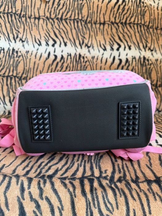 Школьный рюкзак для девочки