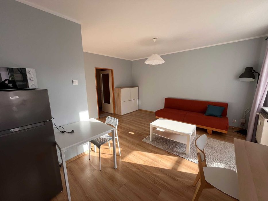 Niebuszewo, ładna umeblowana kawalerka 32m2,balkon od zaraz 1900zł.