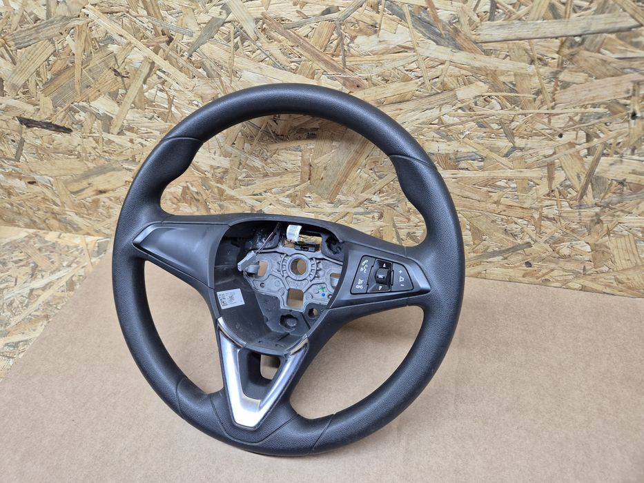 Kierownica Opel Corsa E  ŁADNA