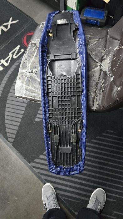 Vendo banco KTM exc 2024 original rebaixadoado