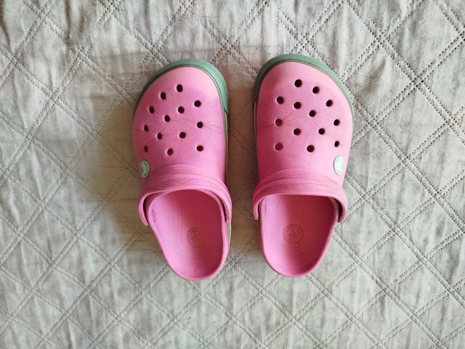Klapki crocs dla dziewczynki
