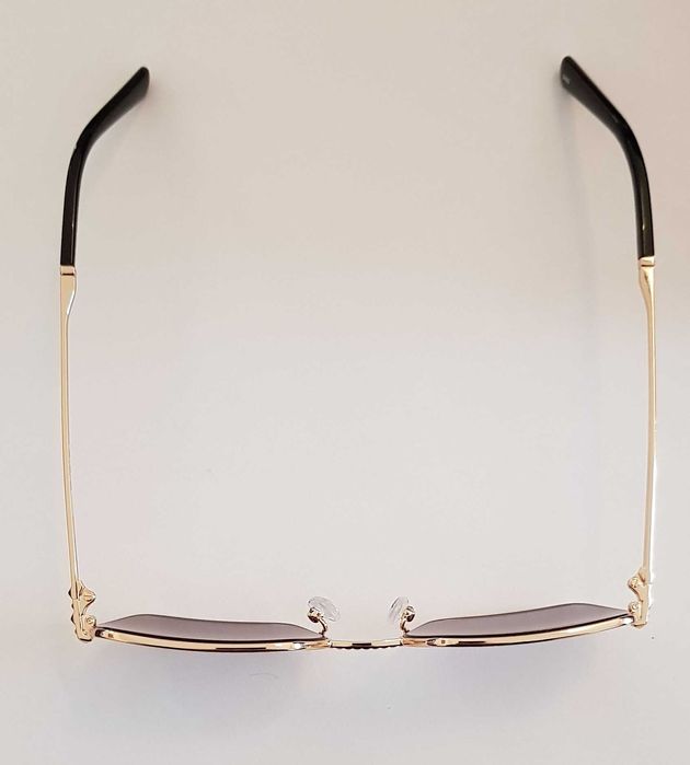 Oculos de sol Unofficial (Novo)