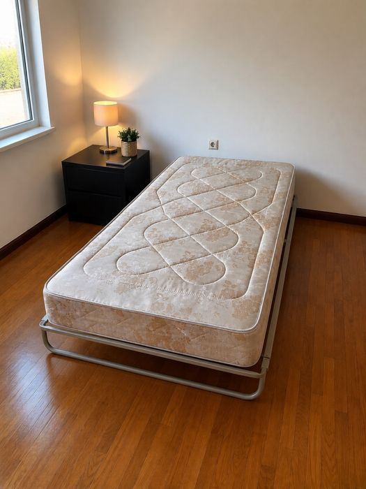 Cama Dobrável com Colchão 90x190 cm – Prática, Resistente e Pronta a Usar