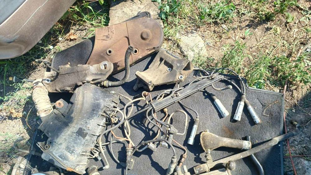 форснка кронштейн ауди AUDI 80 90 100