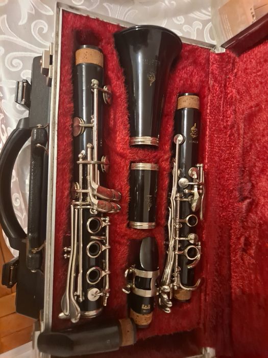 Witam sprzedam klarnet firmy Buffet