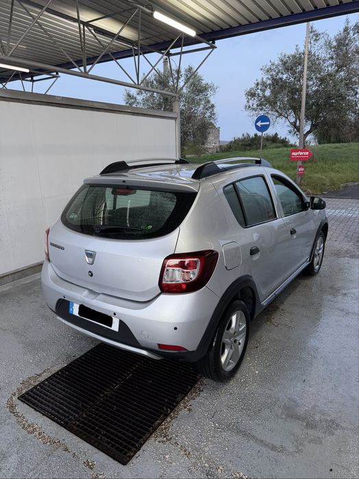 Dacia Sandero stepway 1.5dci Nacional (poucos KM)