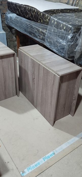 Стіл тумба розкладний.