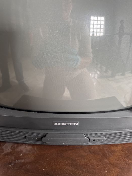 Televisão Antiga CRT worten Ideal para Retro Gaming