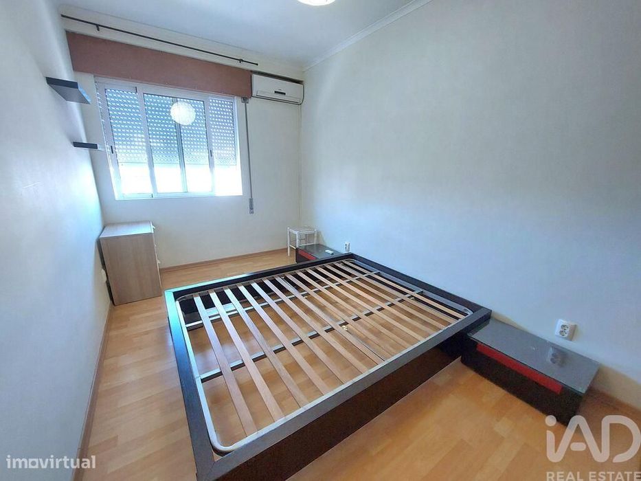 Apartamento T2 em Faro (Sé e São Pedro) de 80,00 m2