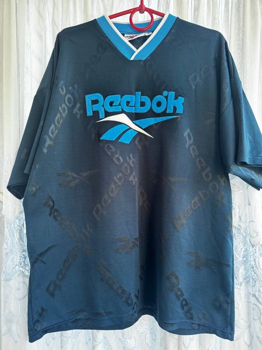 Вінтажна футболка Reebok джерсі