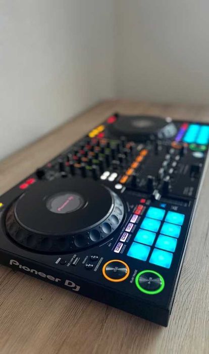 Sprzedam konsole pioneer ddj-1000 prywatnie