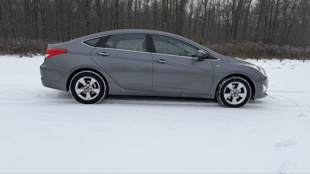 Hyundai i40 1.6 crdi navi ledy tempomat zamiana