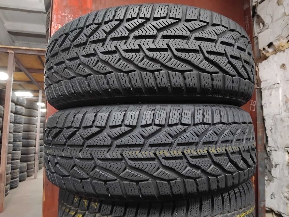 Шини бу 205/55 R16 Strial Winter Пара Зима