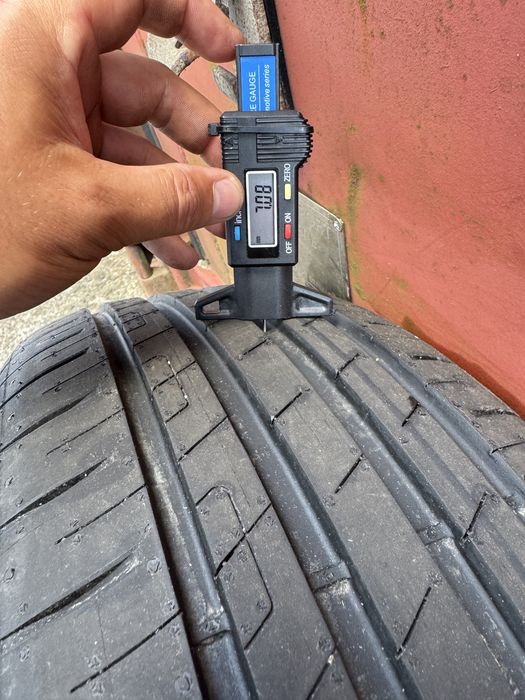 Шини як нові 7 мм літо  літні пара Goodyear 205 55 R17 нові