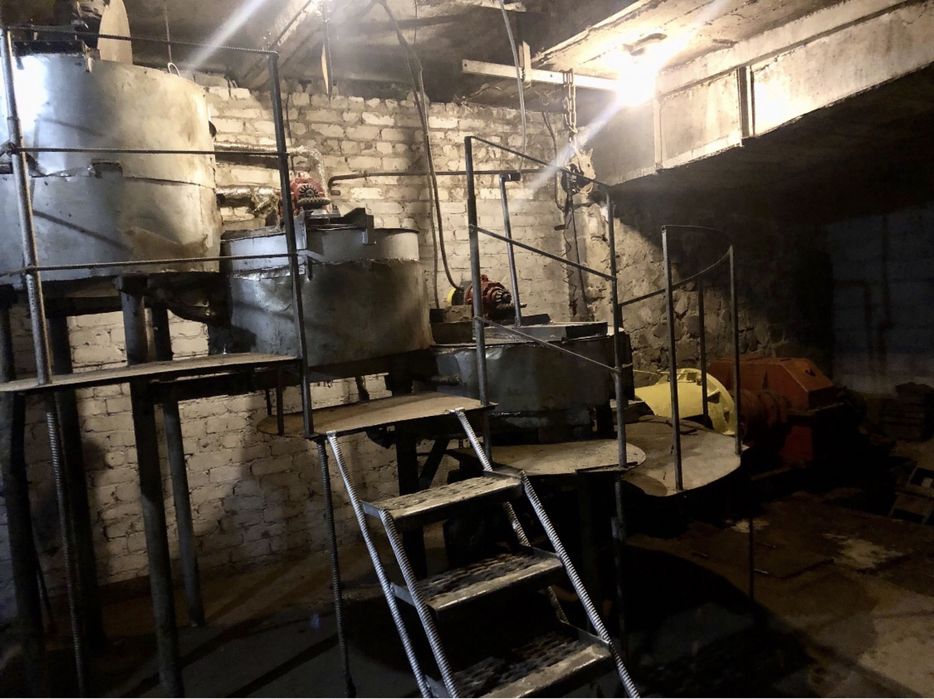 Маслопресс Молдавский с каскадом жаровень под масло амт 300