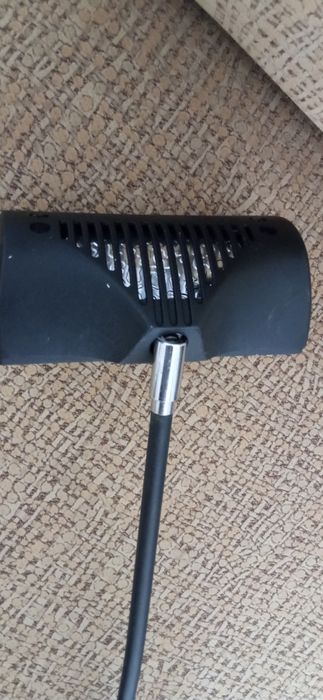 Candeeiro técnico com adaptador de secretária