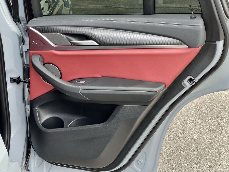 Bmw X4M40i 2023 рік