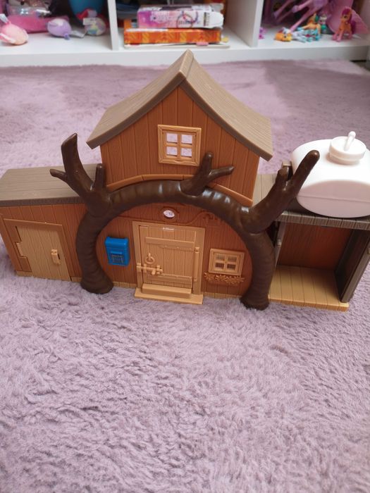 Domek Masza i Niedźwiedź