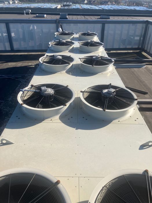 Skraplacz freonowy sucha chłodnica  KRF-PD205 250kw 2020 relvion