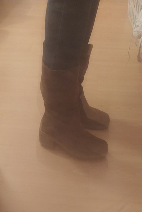 Botas imitação de camurça