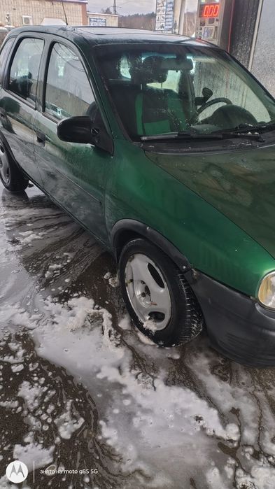 Продам авто Опель корса 1997року