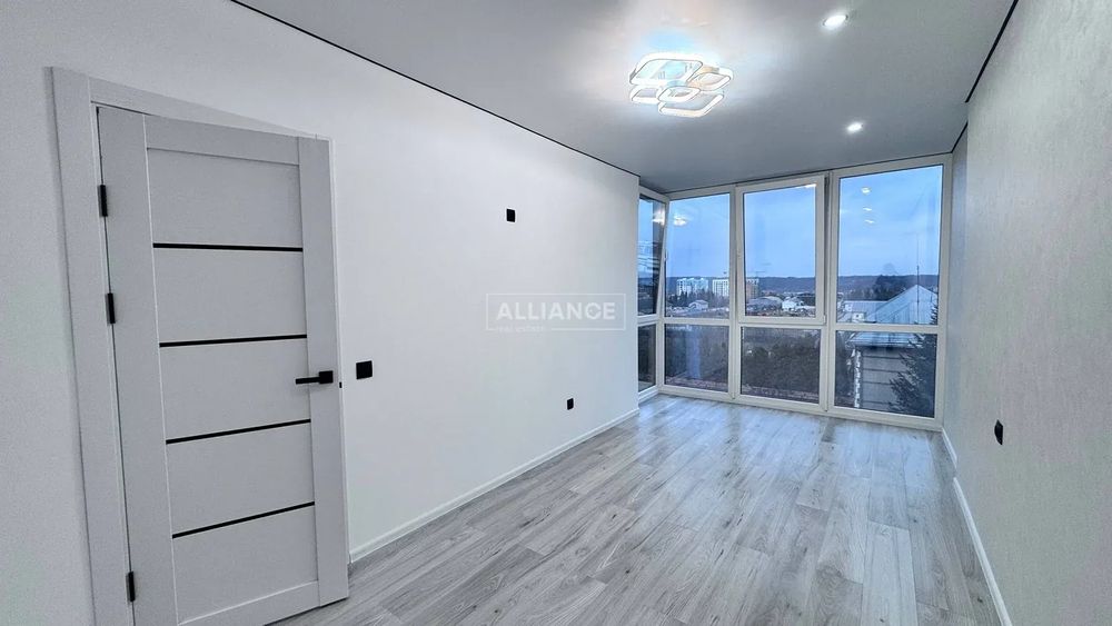 Квартира з ремонтом в зданому будинку, біля ТЦ Велес