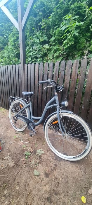 Sprzedam rower  typu "damka"