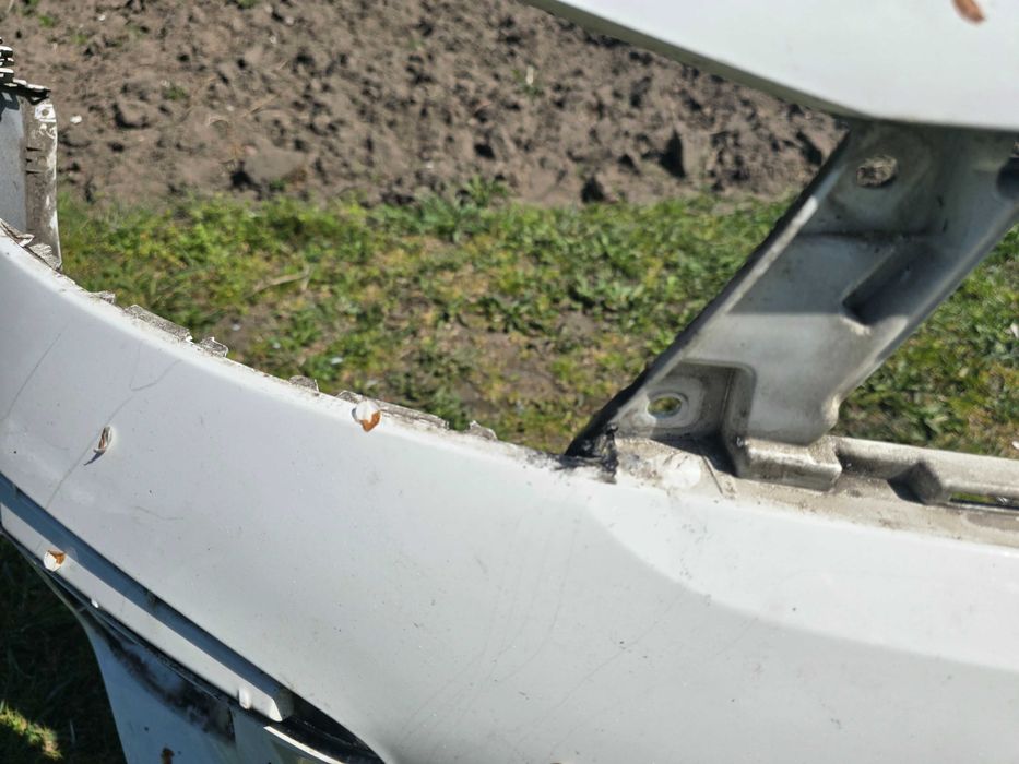 zderzak przód Kia Rio IV 4 GT-line