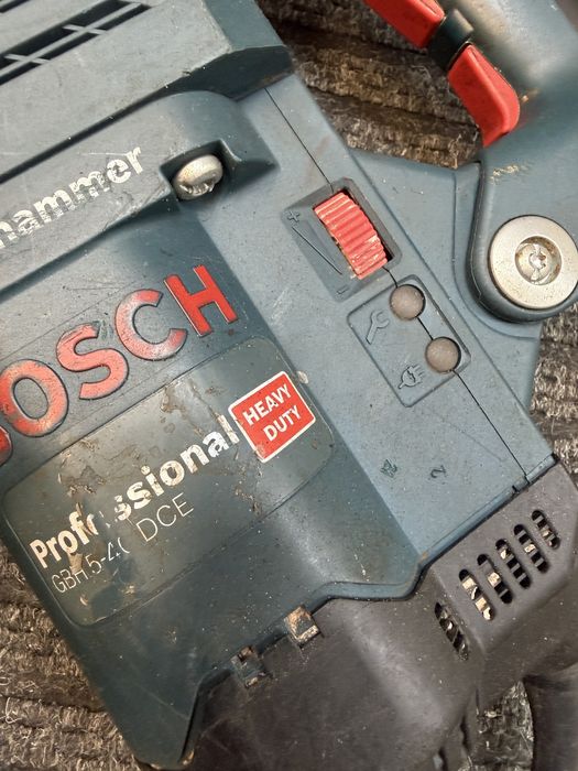 777/ Młotowiertarka BOSCH GBH 5-40DCE 8,8J 1150W