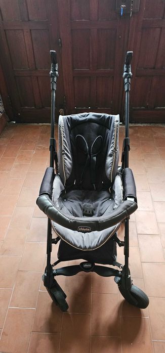 Trio chicco usado em bom estado