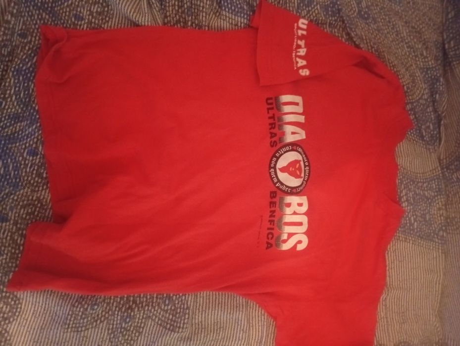 Diabos vermelhos