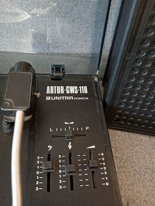 Gramofon UNITRA Artur gws 110 plus glosniki