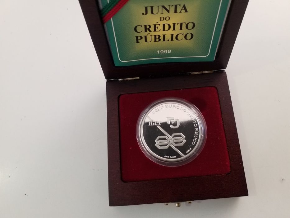 Moedas antigas em prata portuguesas proof.