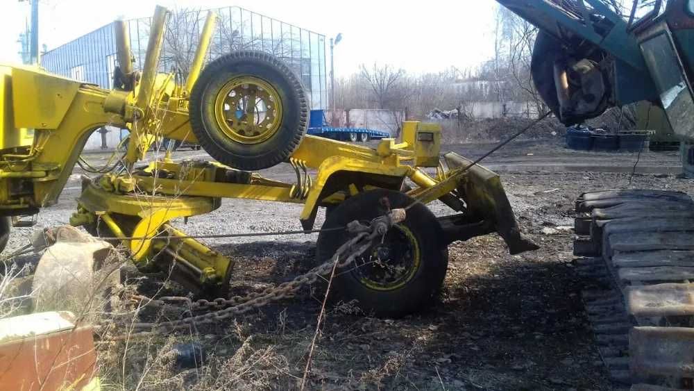 Автогрейдер ДЗ АТЕК-421 1995 год выпуска