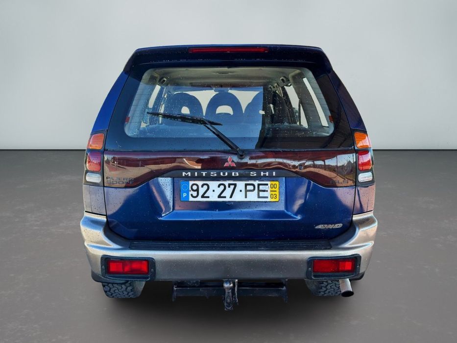 Mitsubishi Pajero Sport 2.5 TD GLS