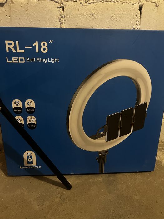 Lampa pierścieniowa