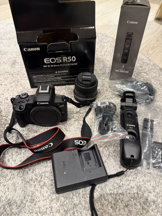 Canon EOS R50 lente RF-S 18-45mm