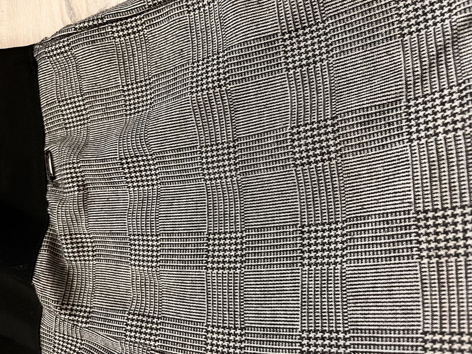 Spodnie materialowe w krate r. M