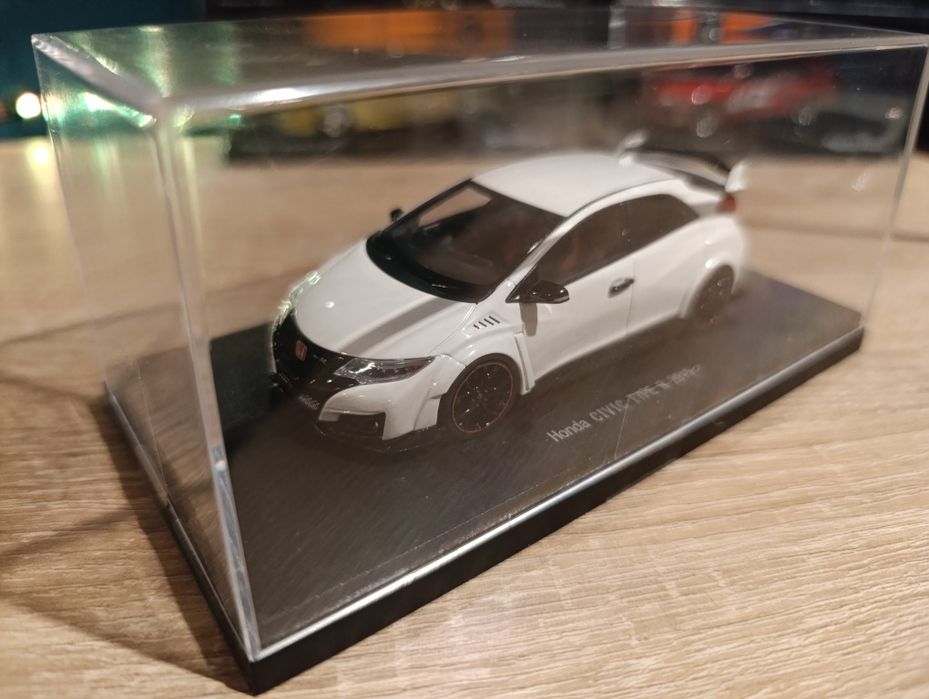 Model Honda Civic Type R 2015 1:43