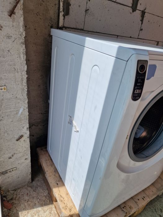 Стиральная машина, 11 кг. 1600 об/мин. Hotpoint-Ariston AQ114D 697D EU/B: