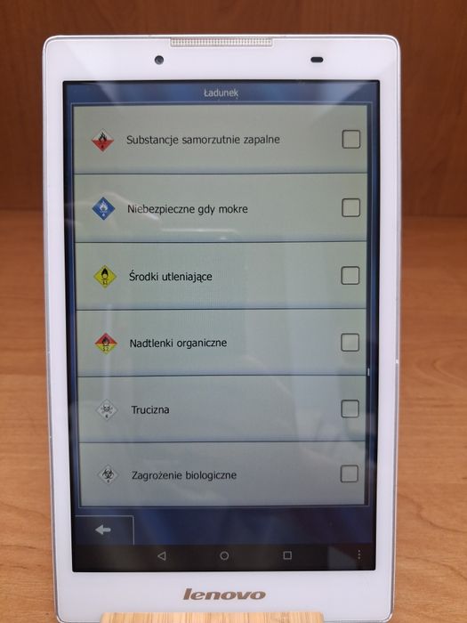 Tablet lenovo z wgraną nawigacją igo   nowe mapy