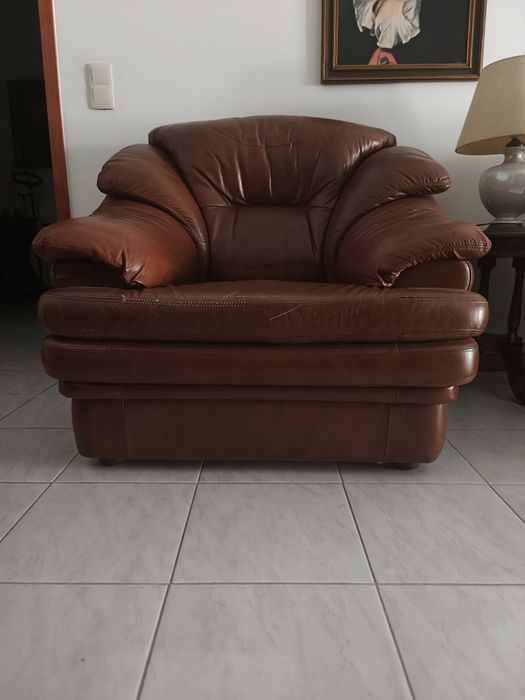 Sofás e móvel de sala
